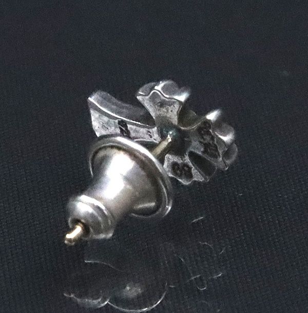 広尾店 クロムハーツ CHROME HEARTS CHクロス ファット スタッドピアス メンズ シルバー SV925 17335