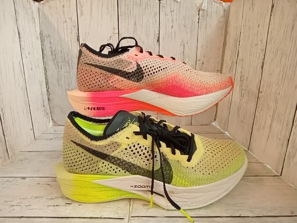 ランニングシューズ