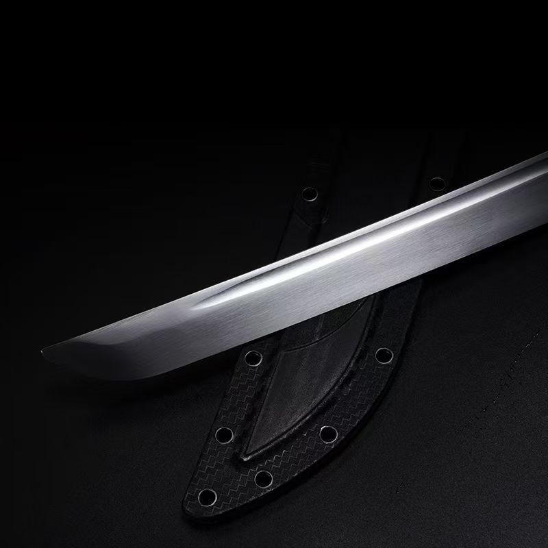 【新品未使用】 高級感 日本刀 模倣刀 居合刀 刀装具 太刀 軍刀 武具 楽天市場】模造刀 居合刀 菊千代太刀 三尺刀 アルミ刀身 大刀刀