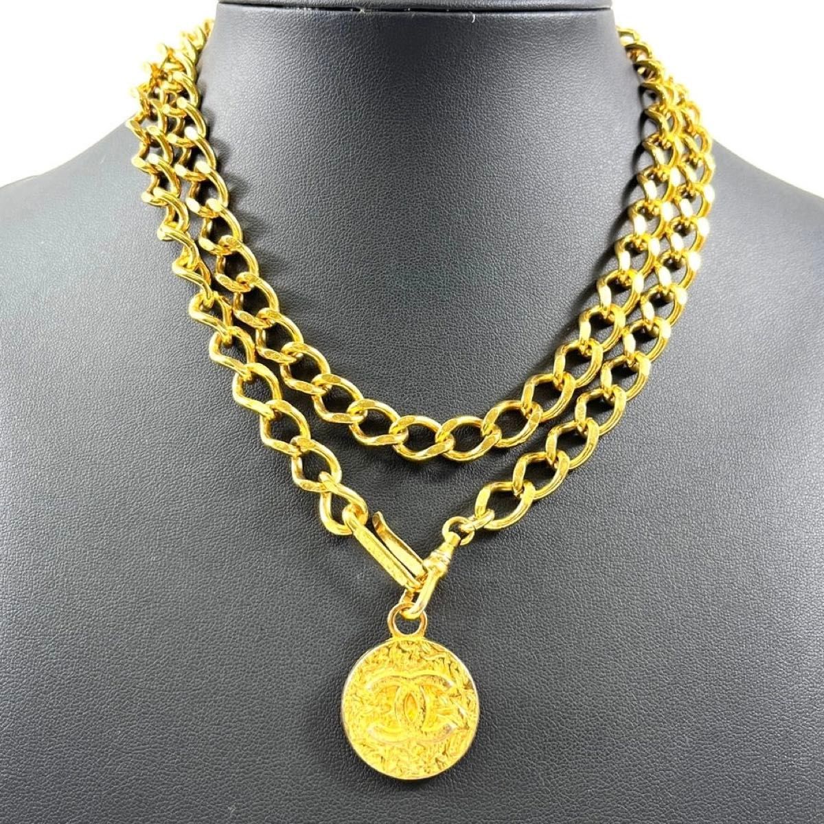 シャネル ネックレス チェーンベルト ペンダント メダル neck