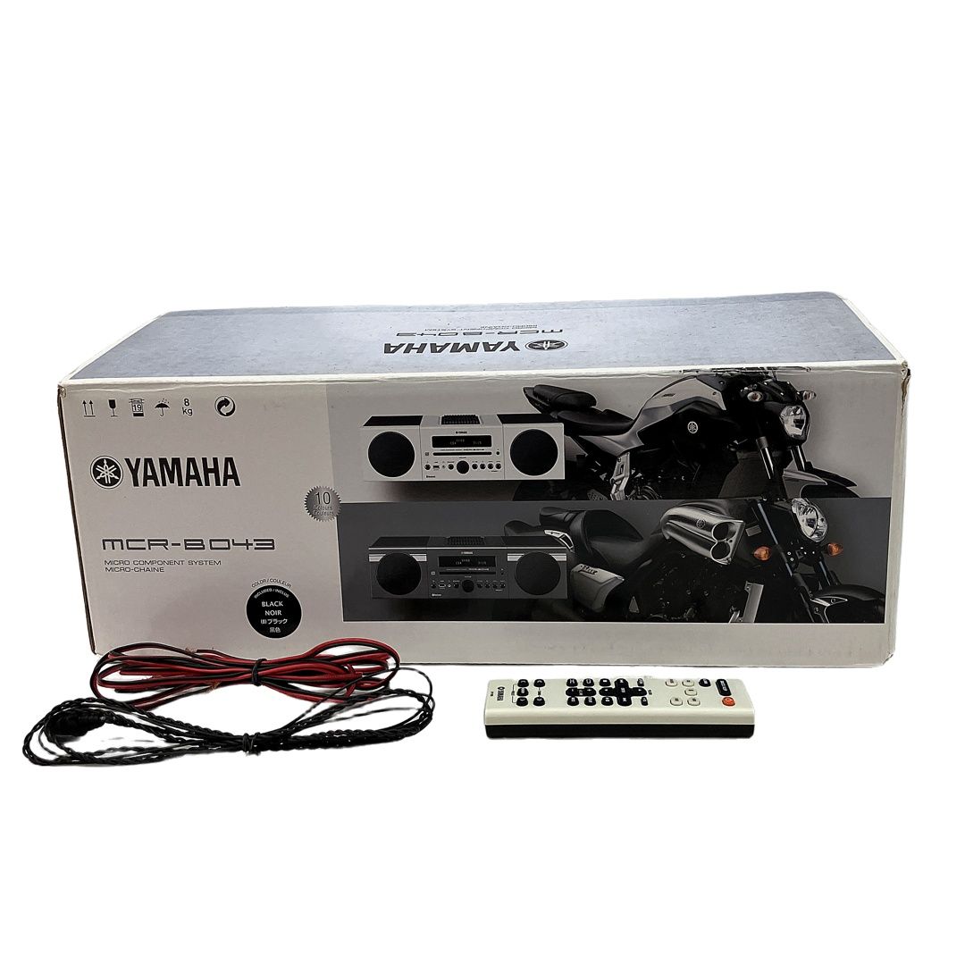 YAMAHA MCR-B043 マイクロコンポ 2015年製 CD Bluetooth USB ラジオ オーディオ ヤマハ C10419235