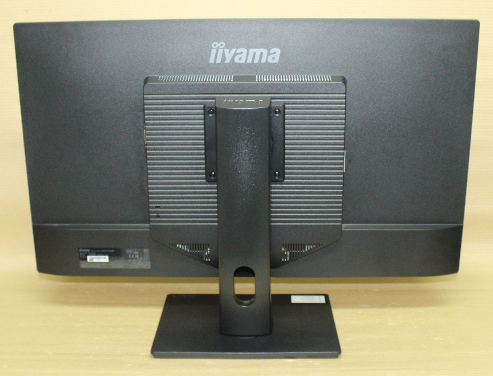液晶ディスプレイ