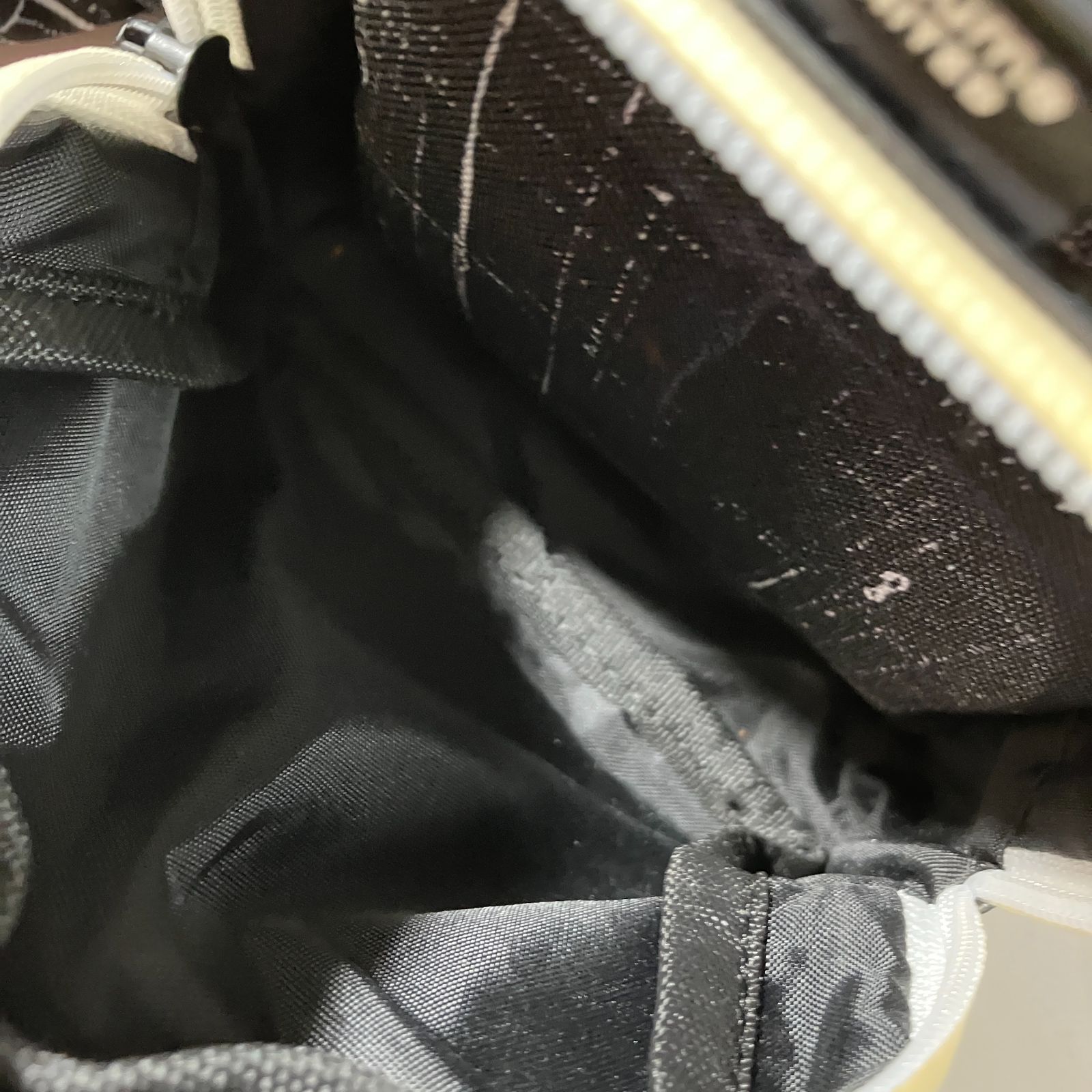 ウェストバッグ