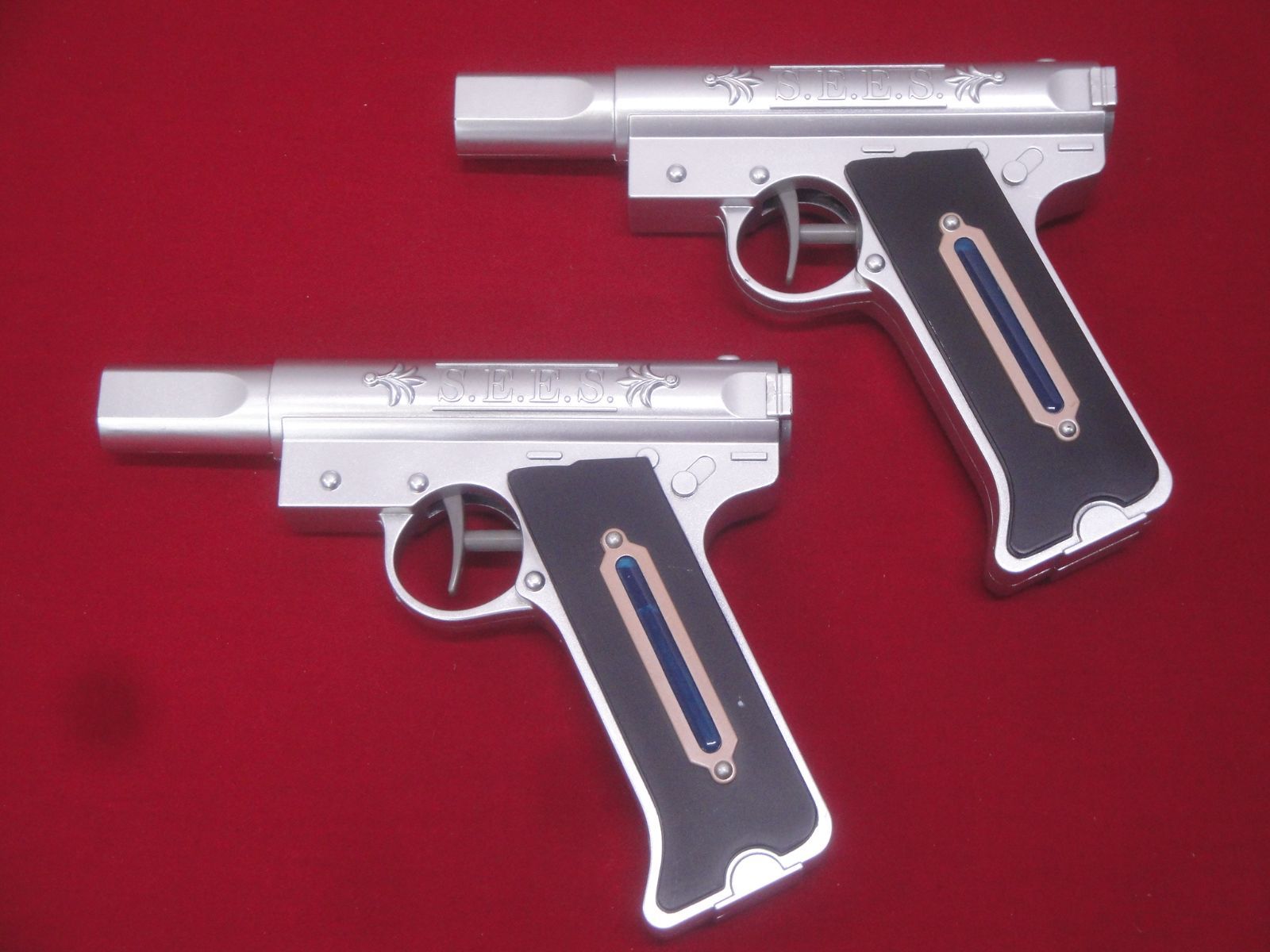 P3M ペルソナ3 召喚器型 水鉄砲 召喚器型 水鉄砲 ペルソナ3 Amazon