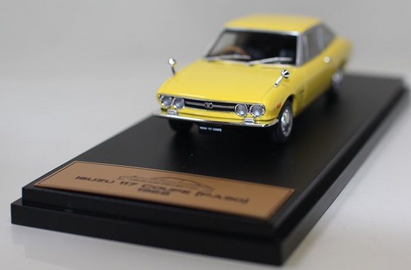 USED 1/43　国産名車プレミアムコレクション　いすゞ　117　クーペ　1968　 240001026660