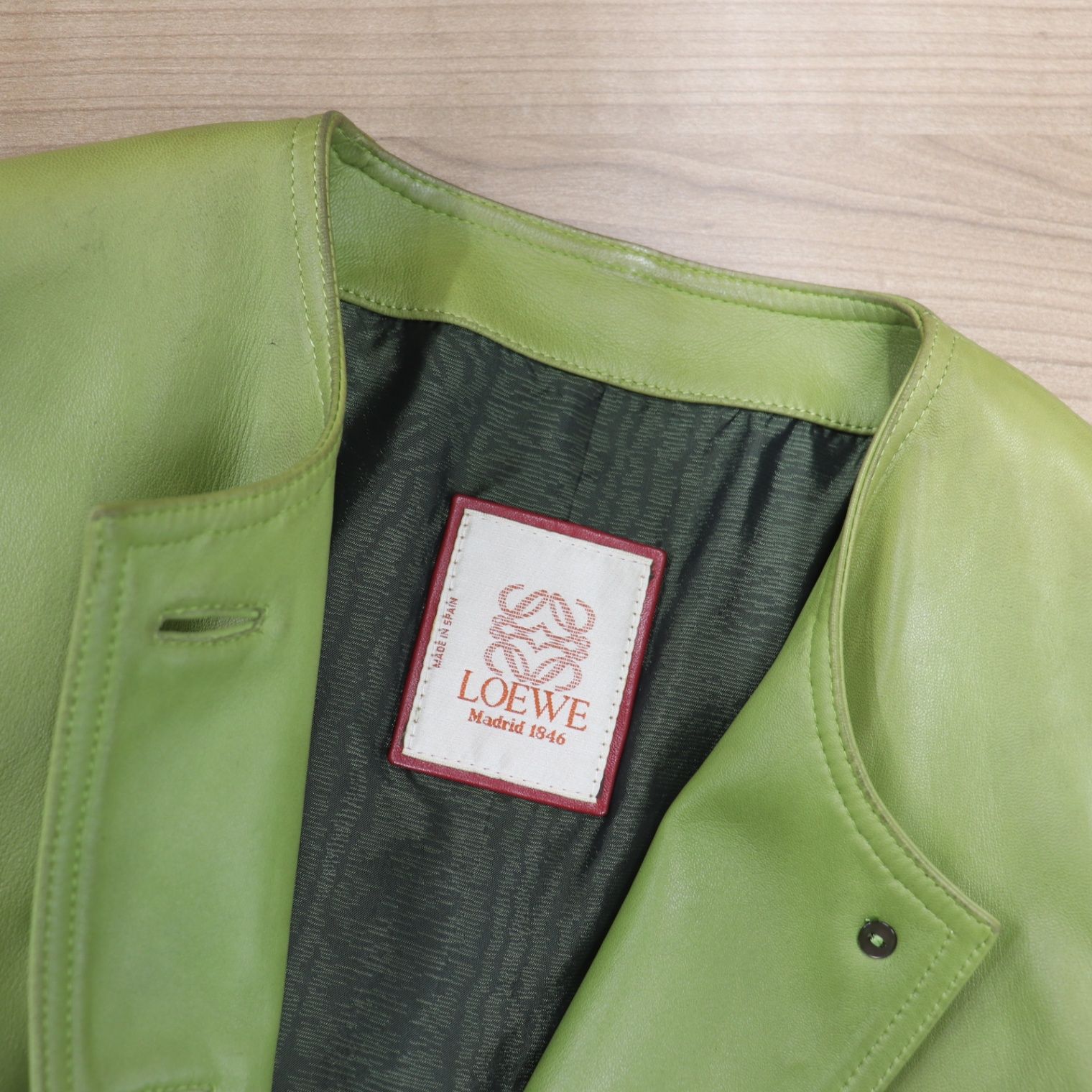 ITIVI4YOQLYG LOEWE ロエベ レザー ジャケット アウター