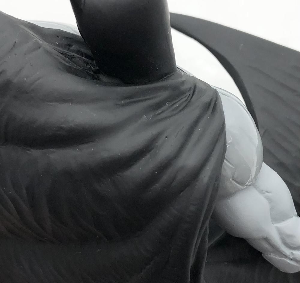 【中古】開封 DCコレクティブルズ バットマン アイ・アム・ベイン バットマン ブラック＆ホワイト スタチュー: フランシス・マナプル[17][240017702179] 中古】開封 DCコレクティブルズ バットマン アイ・アム・ベイン