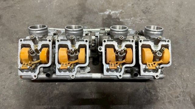 cb400sf NC31 キャブレター 95-98 NC31 ホンダ CB400スーパーフォア