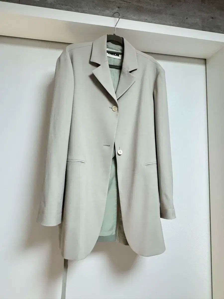 ライト ミントグリーン