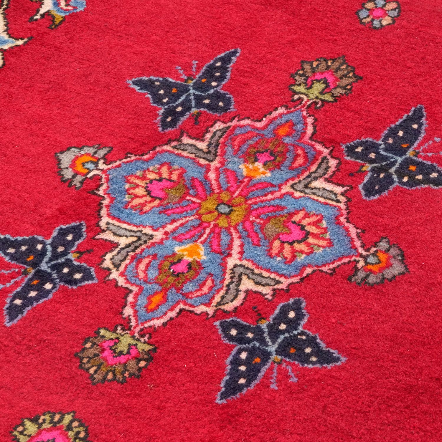 - carpet-アンティークペルシャ絨毯