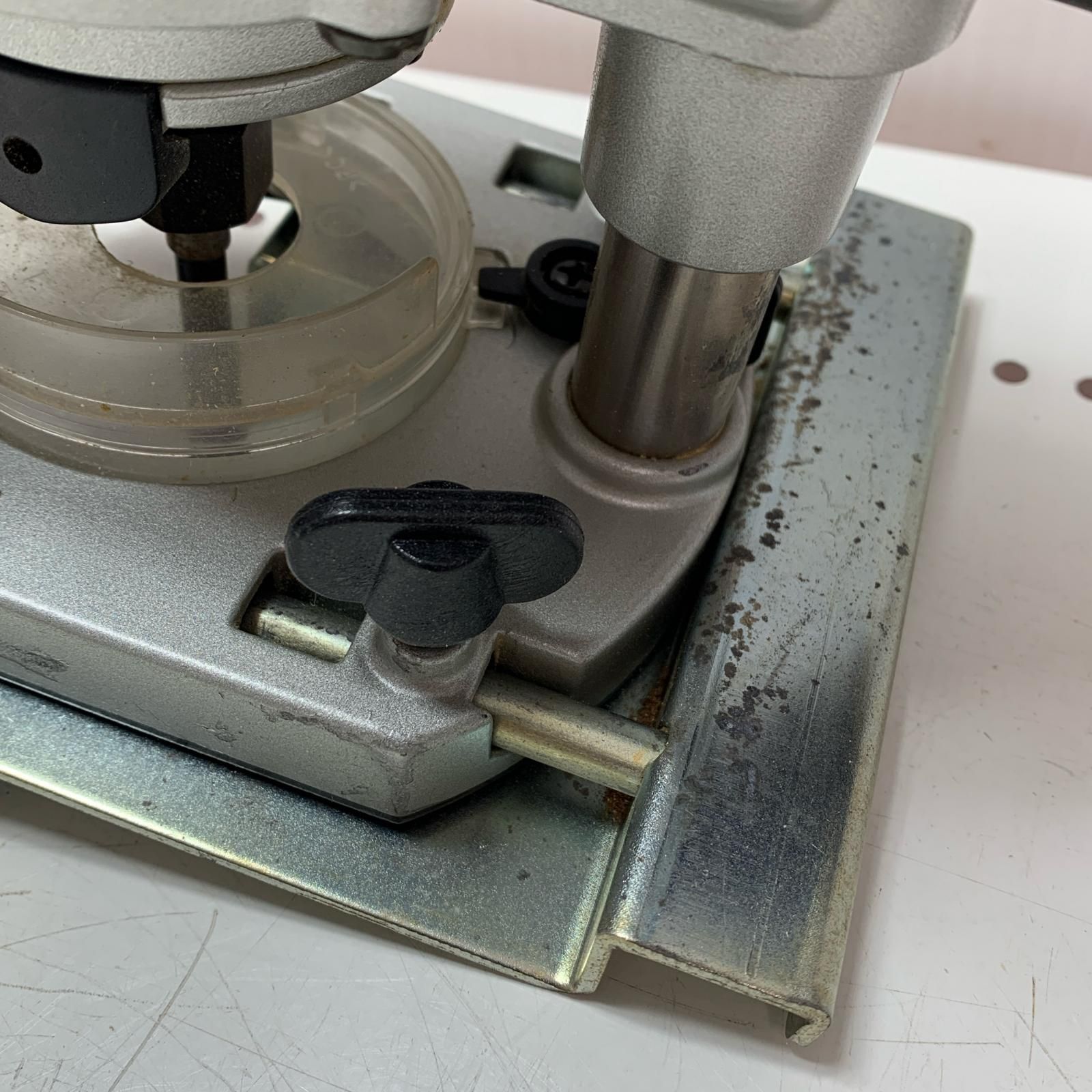 MAKITA マキタ ルーター RP0910