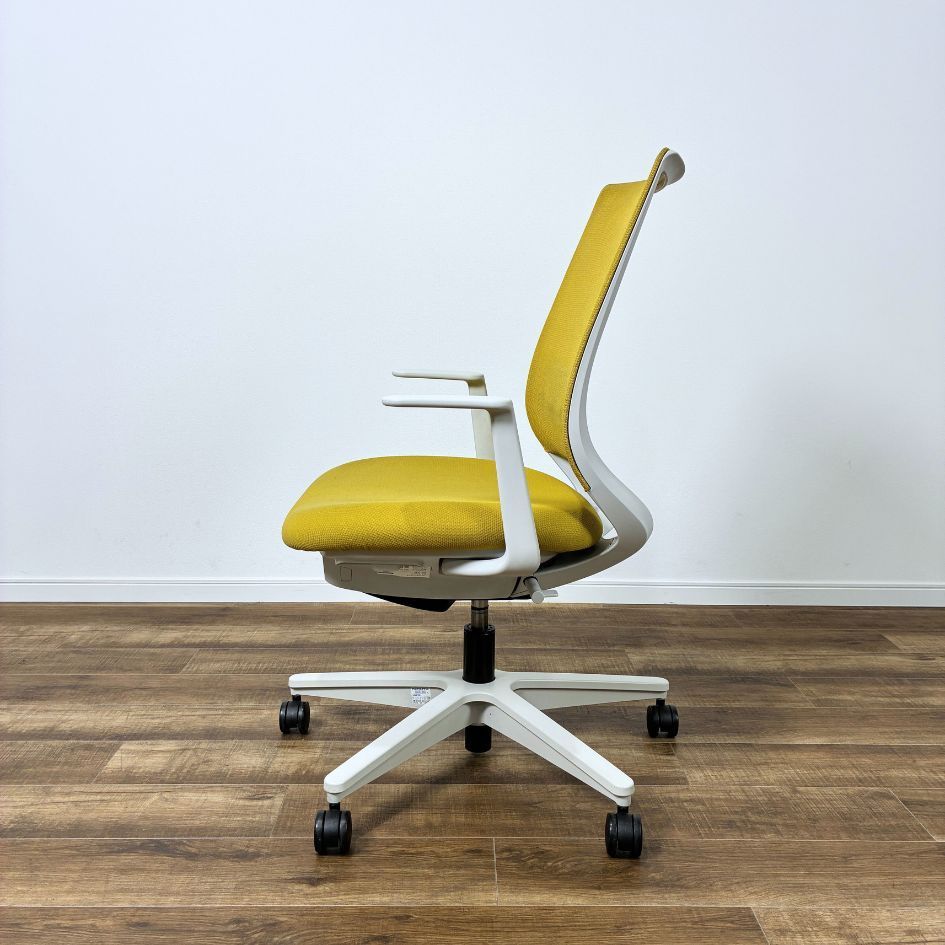 メーカー直送 コクヨ オフィスチェア 椅子 イス チェア ミトラ2 サークル肘 ホワイトグレー ソフトベージュ 代引不可 メーカー直送 コクヨ オフィスチェア 椅子 イス チェア ミトラ2 L型