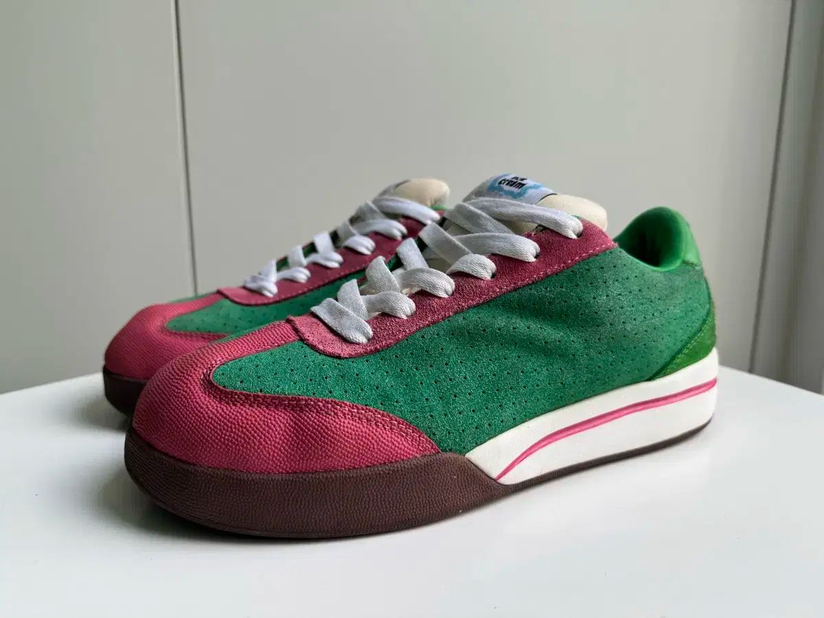 BBC X ICECREAM PHARRELL reebok