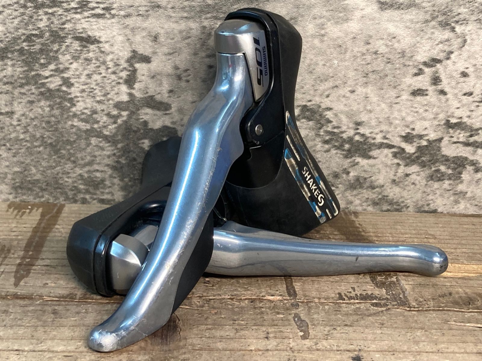 JG064 シマノ SHIMANO 105 ST-5800 STIレバー 2x11S シルバー 取付バンド ブラケットカバー非純正