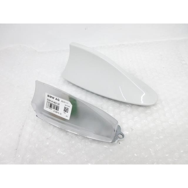 H23 BMW 525i FP25 F10 Mスポーツ アンテナ 21367510  175731 4381 sf-5128-wh BMWタイプ (スーパーホワイト) ダミーシャークフィンアンテナ (アンテナ シャークフィン ダミーアンテナ 両面テープ付き  シャークアンテナ ダミー フカヒレアンテナ 取り付け 車 カスタム 外装 カーアクセサリー カーパーツ ドレスアップ エクステリア ...