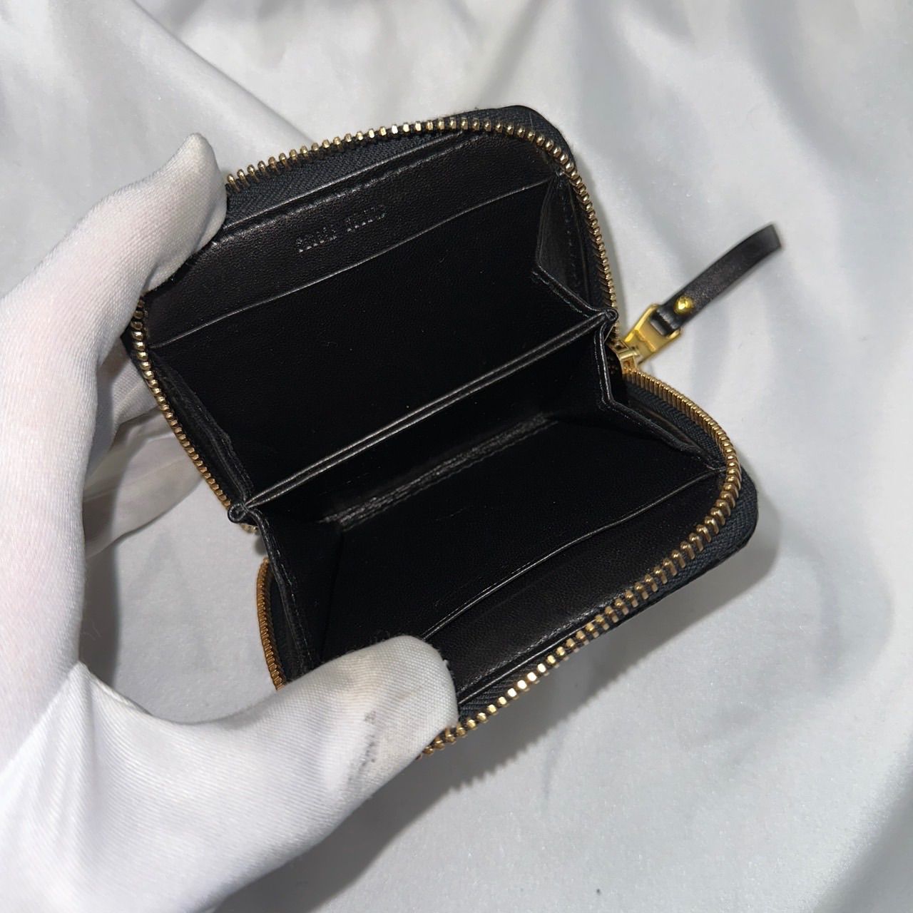 MIU MIU ミュウミュウ マテラッセ レザー コインケース カード