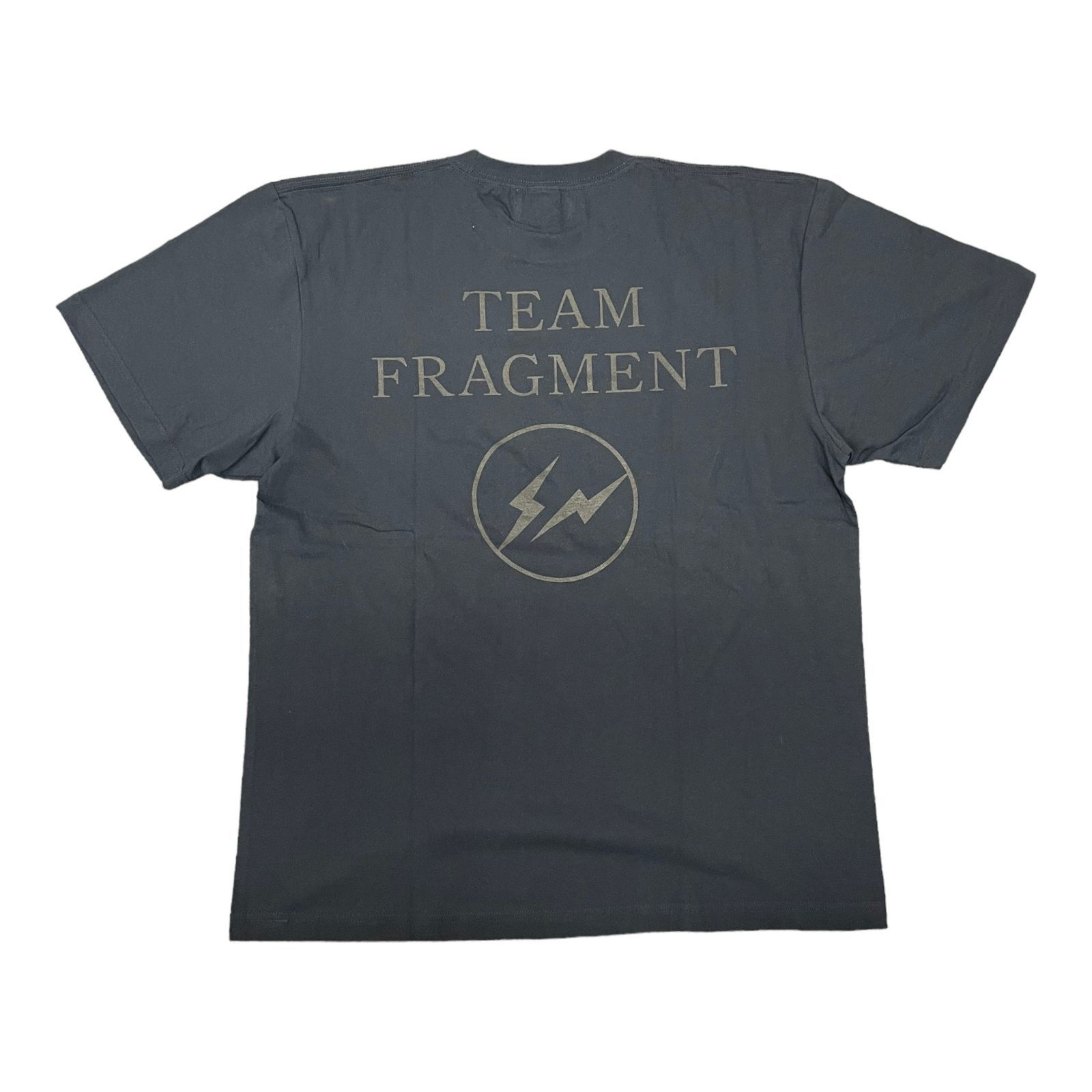 新品 FRAGMENT FORUM 限定 TEAM FRAGMENT T黒 XL 未使用品 FRAGMENT FORUM STORE MEMBER 限定 TEAM FRAGMENT S/S Tee