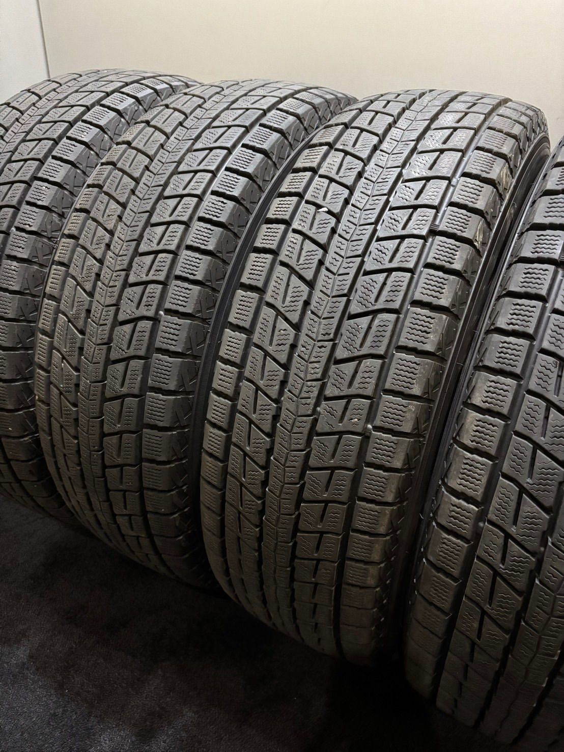 215|70R16 DUNLOP|WINTER MAXX SJ8 19年製 スタッドレス 4本 ダンロップ ウィンターマックス デリカ D5 アウトランダー 南5-J176