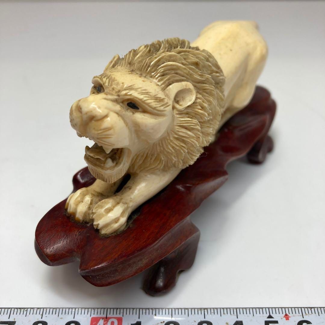 上ライオン置物 169g 台の横幅14.2㎝ 東Y5-0915 タルチ