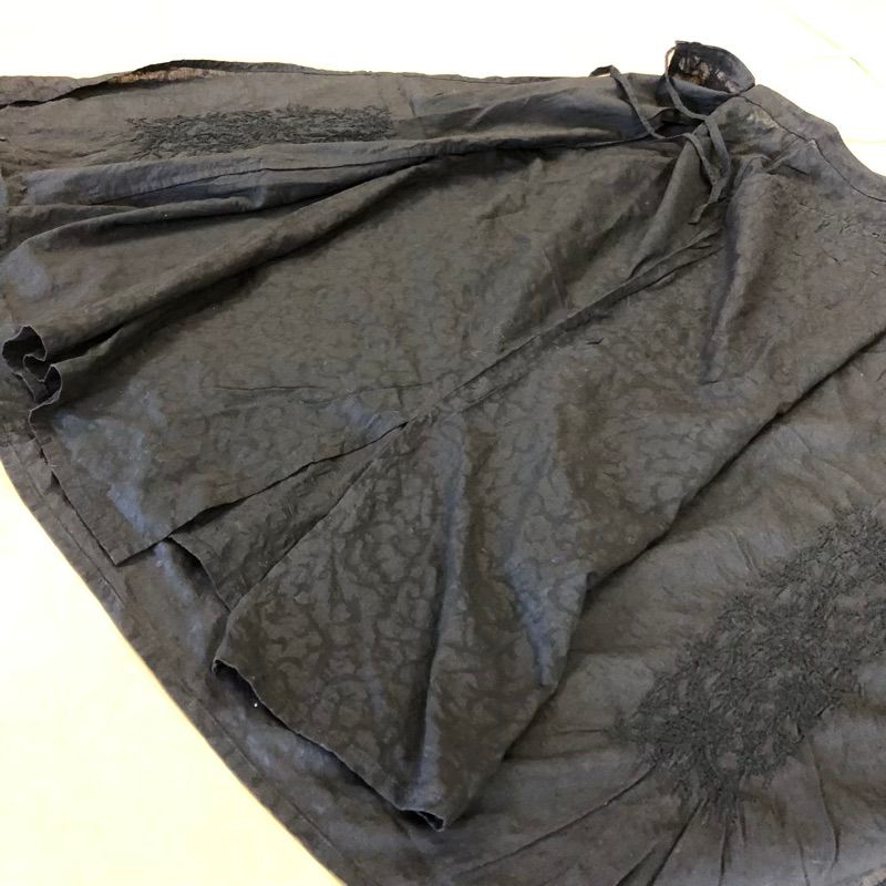 HaaT ISSEY MIYAKE　黒　 シフォンロングスカート　サイズ2 HAAT – ISSEY MIYAKE ONLINE STORE