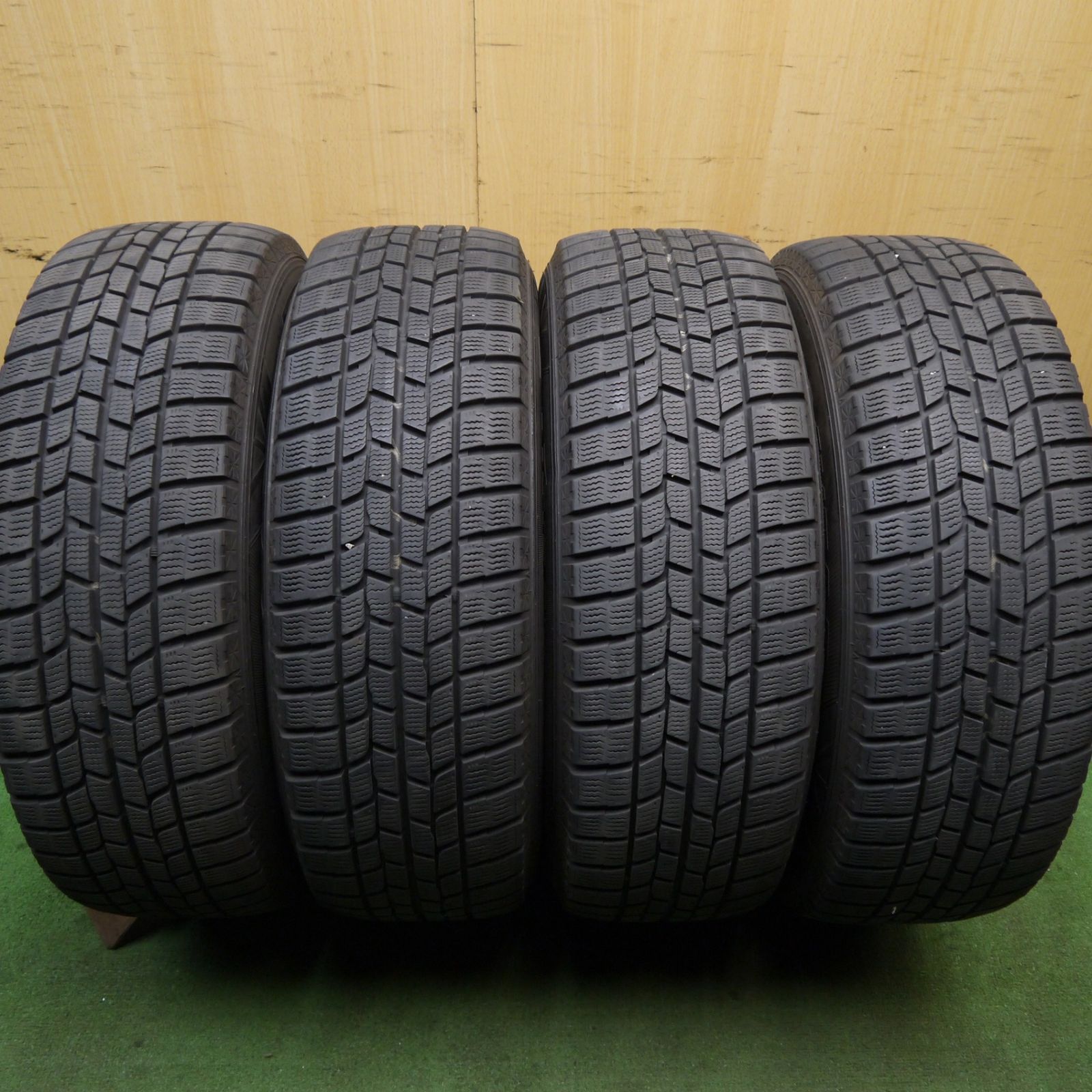 プレデターRevo 3C-U ユニロック＆14山 Predator REVO 3C-U Ultra Low