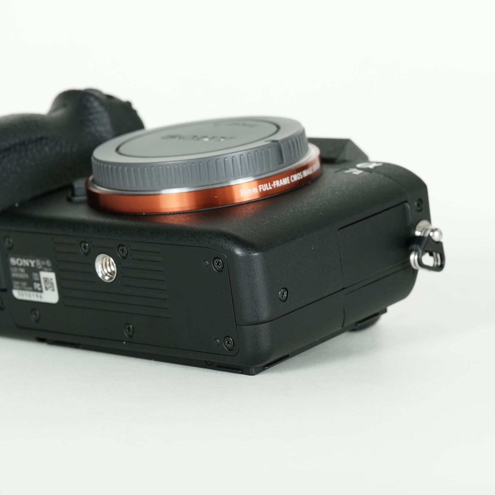 Sony α7II ボディ　シャッター数11600 ILCE-7M2 良品｜シャッター数33,190回｜バッテリー5個] SONY α7 II（ILCE