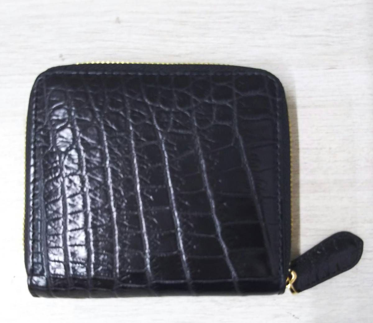 美品】First Reach ファーストリッチ 二つ折り財布 小銭入れ