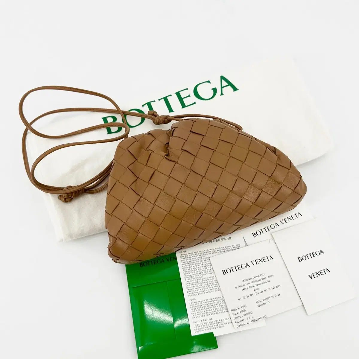 百貨店 BOTTEGA VENETA ボッテガ ヴェネタ ミニ ウィービング マンドゥバッグ ギャザーバッグ 585852