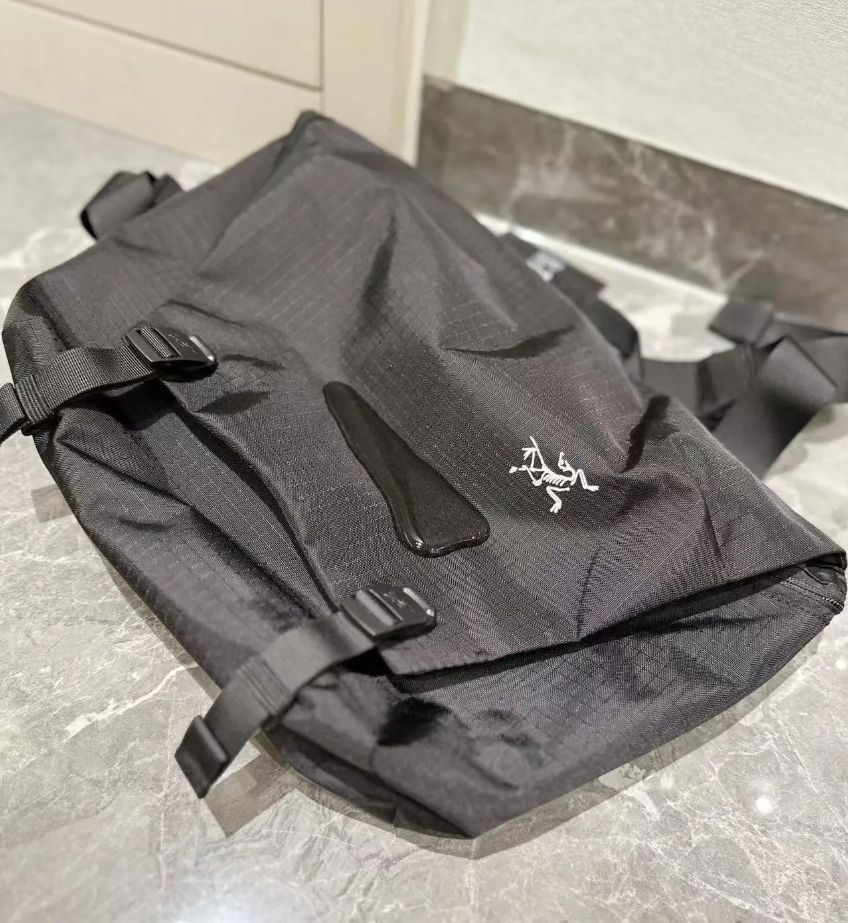未使用・正規品】ARC'TERYX アークテリクス GRANVILLE 10L