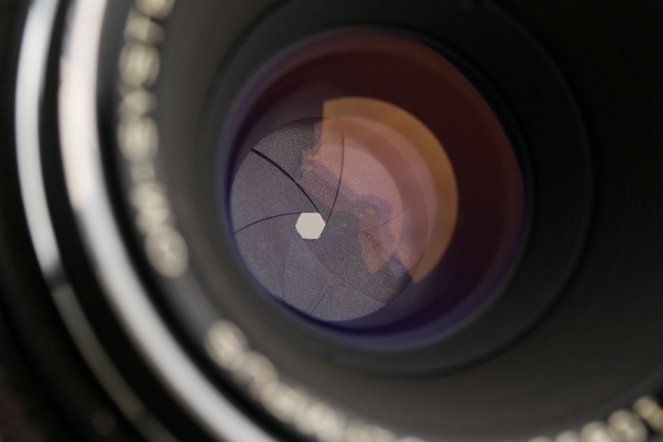 Lens