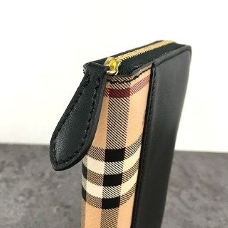 送料込み！ 状態良好 BURBERRY ジップウォレット チェック ブラック  