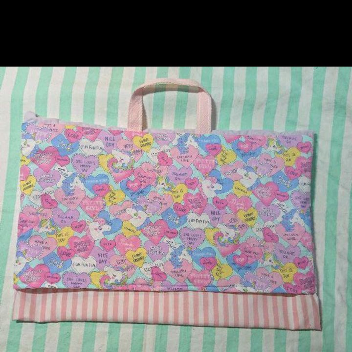 86ユニコーン防災頭巾カバー背もたれ式ハンドメイド マザーガーデン 防災頭巾 カバー 背もたれ 座布団 単品《ユニコーン&frasl;野いちご》, 野いちご, -