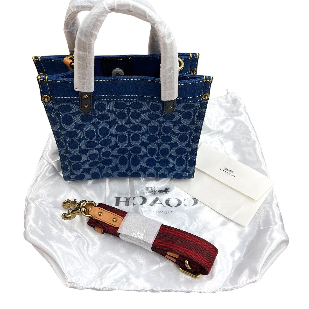 コーチ　デニムトートバッグ 未使用品】COACH コーチ フィールドトート シグネチャー デニム