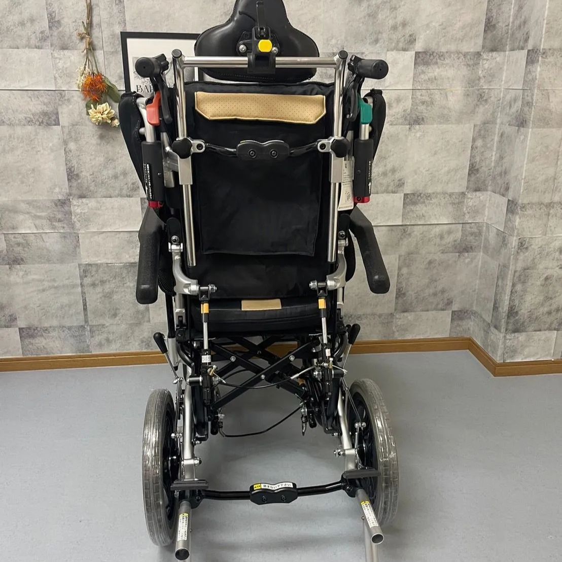TRC-3DX TRシリーズ ティルト&リクライニング 車椅子 車いす