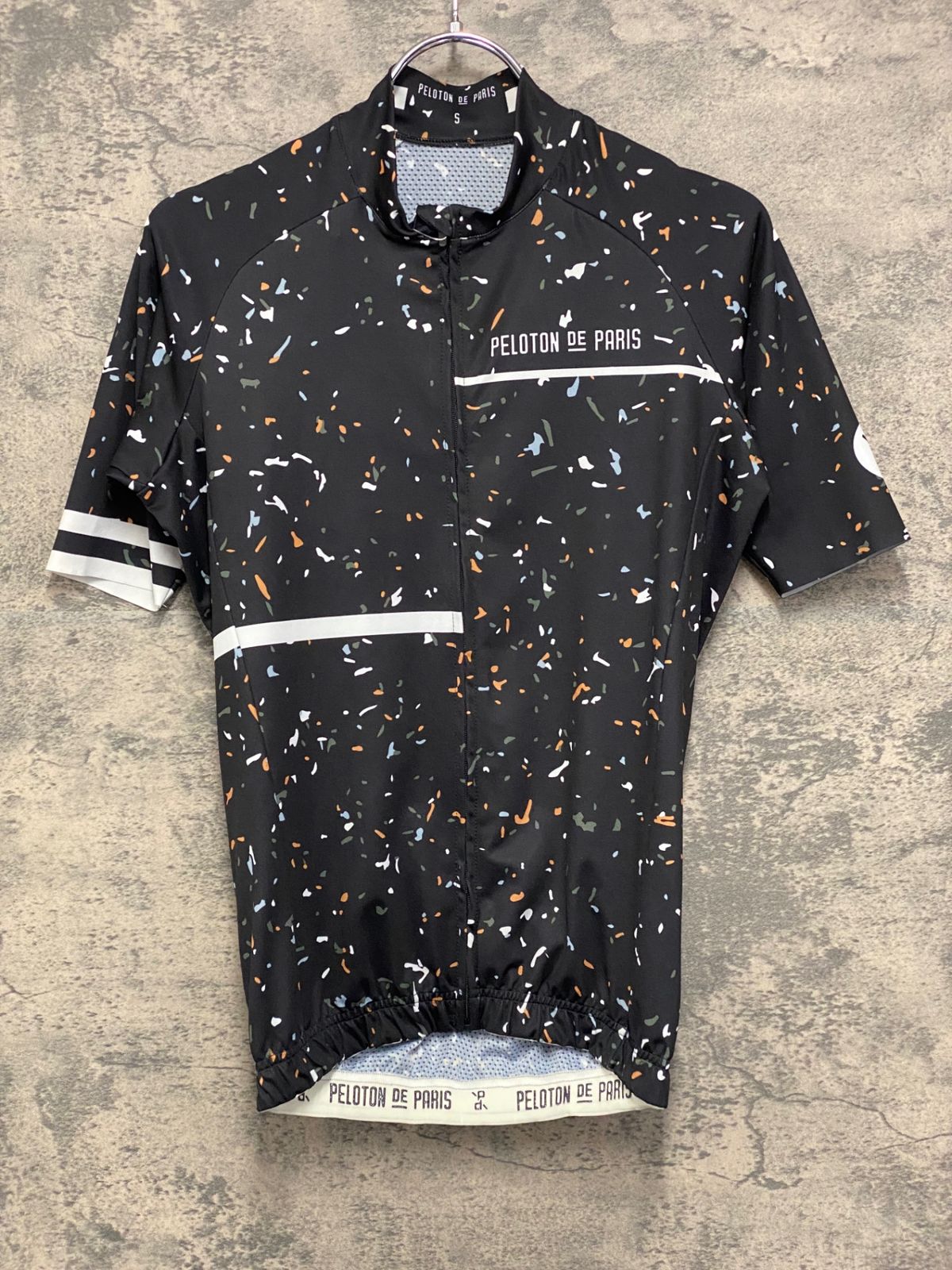 JB550 プロトンドパリ PELOTON DE PARIS 半袖 サイクルジャージ 黒 S JB550 プロトンドパリ PELOTON DE PARIS 半袖 サイクルジャージ 黒 S