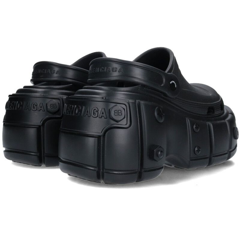 バレンシアガ HARDCROCS プラットフォームスタッズクロックスサンダル 新色【BALENCIAGA】HARDCROCS ハード クロックス ロゴ サンダル