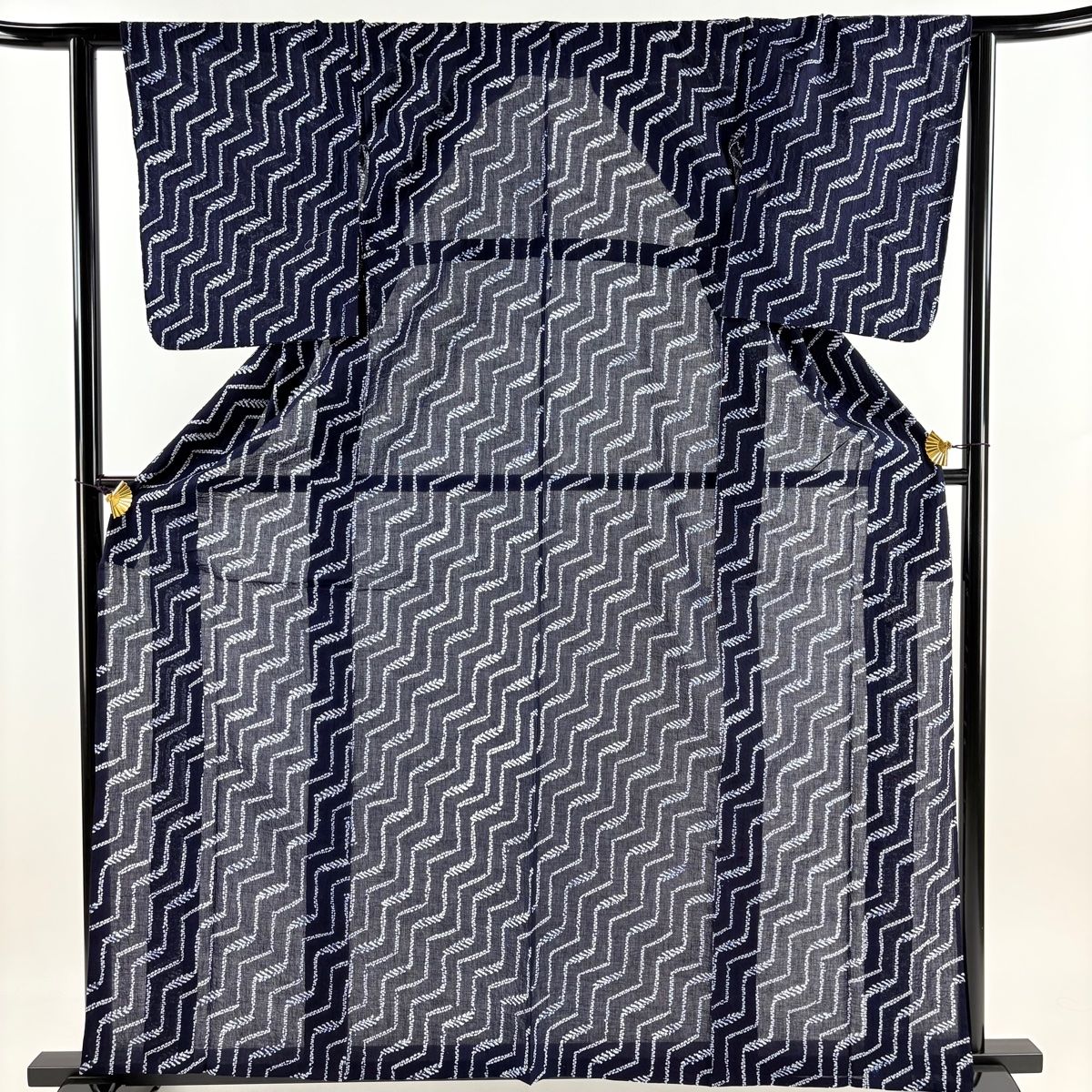 浴衣 身丈163.5cm 裄丈62.5cm S 絞り浴衣 幾何学模様 濃紺 綿 名品