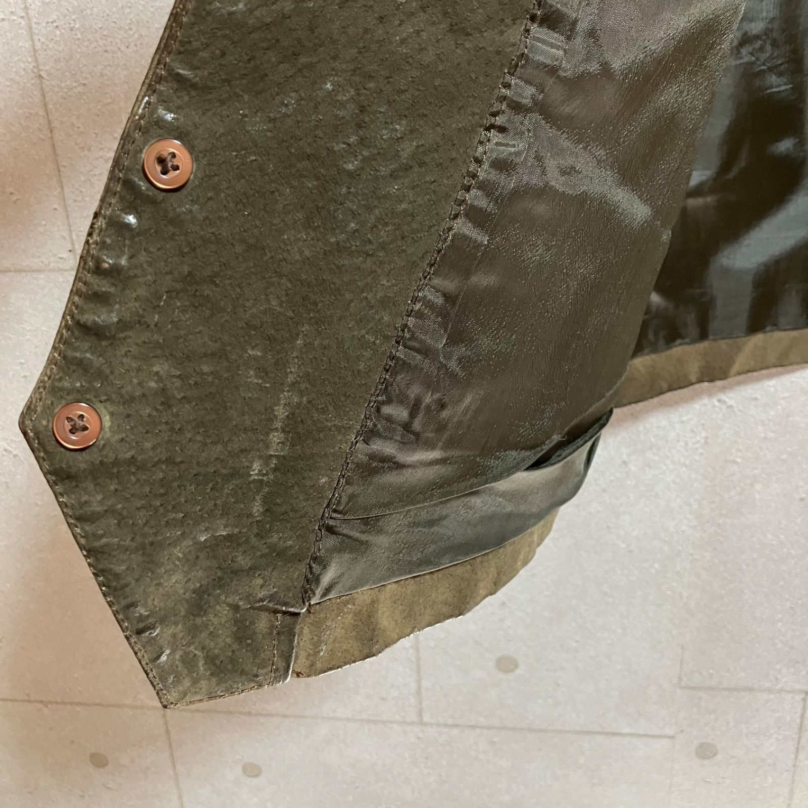 【新品未使用タグ付き 本革】TURKYBEAR ピッグレザーベスト カジュアル 豚革 サイズL 訳有り 1026m XLTURKY BEAR　レザーベスト　バイカーベスト　豚革 ピッグレザー