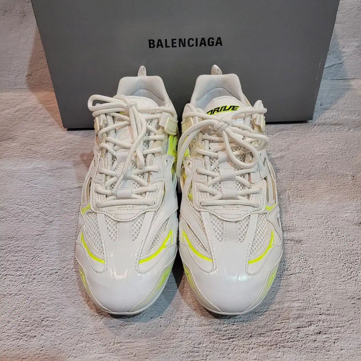 新品 メンズ BALENCIAGA(バレンシアガ) スニーカー