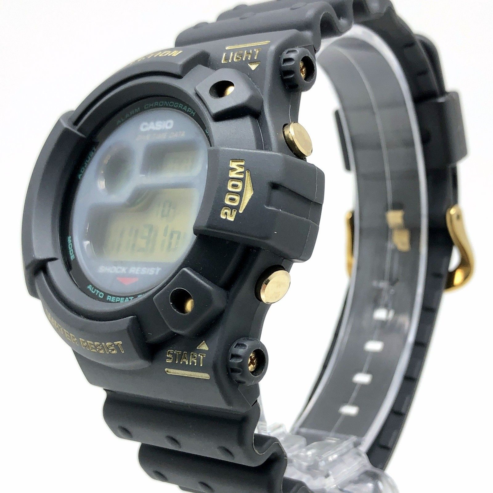 G-SHOCK ジーショック DW-6300-1C 初代フロッグマン 国内モデル 初期蛙 赤ロゴ 金液晶 ダークグレー 豆球 1993年11月発売 -  メルカリ