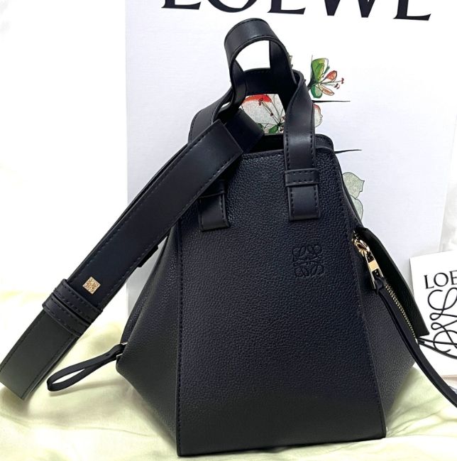 LOEWE ロエベ レザー ハンモック スモール ハンド ショルダーバッグ