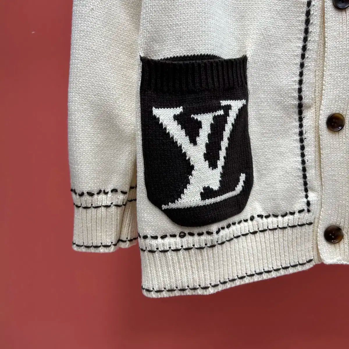 LOUIS VUITTON LVロゴ ニットカーディガン ルイヴィトン S メンズ 黒