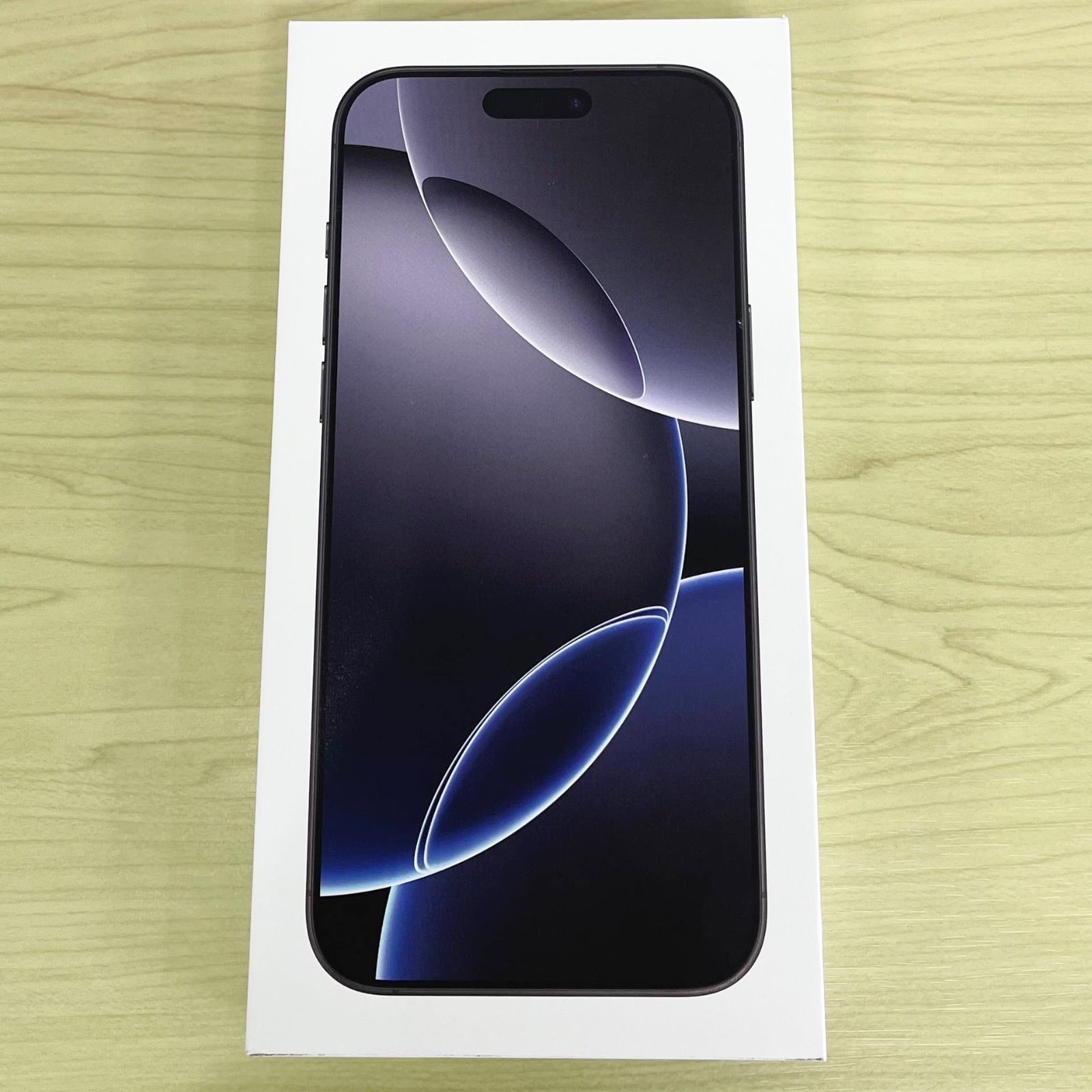 Apple iPhone16 ProMax ブラックチタニウム 本体 256GB iPhone 16 Pro