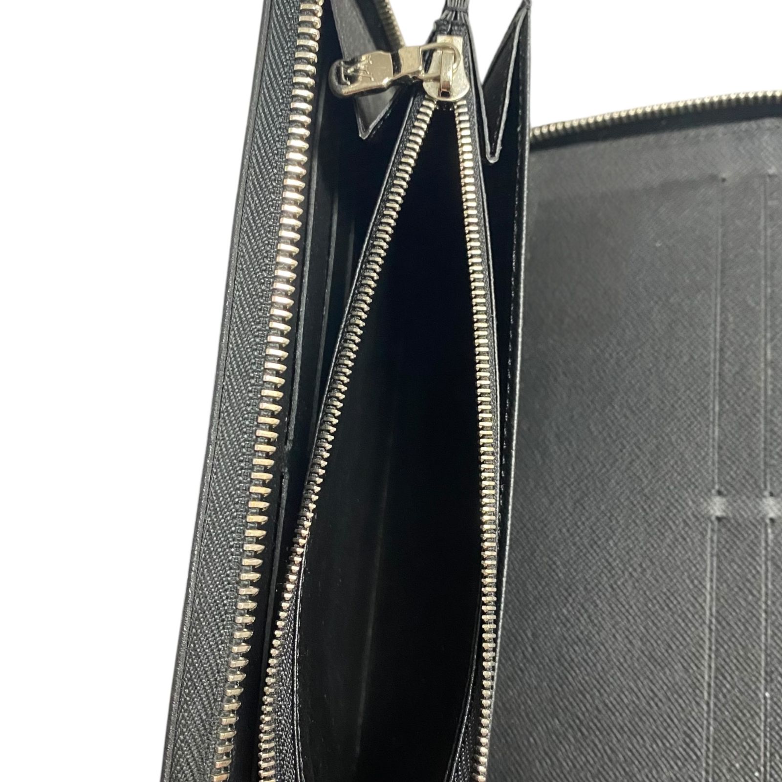 Vuitton