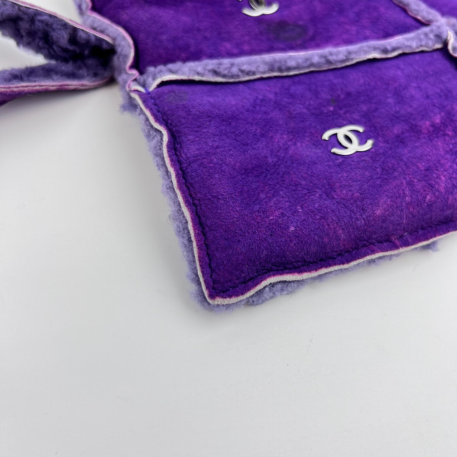 スエード 6番台