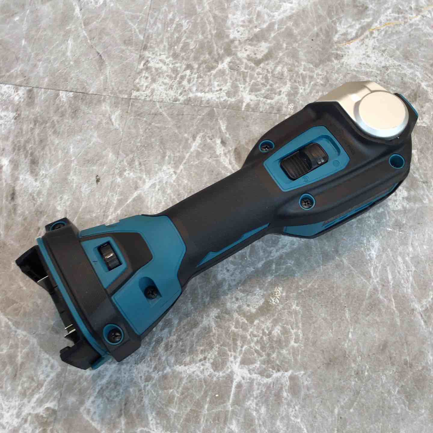 【中古品】★マキタ(makita) コードレスマルチツール TM52DRG【八潮店】 中古品】☆マキタ(makita) コードレスマルチツール TM52DRG【八潮店