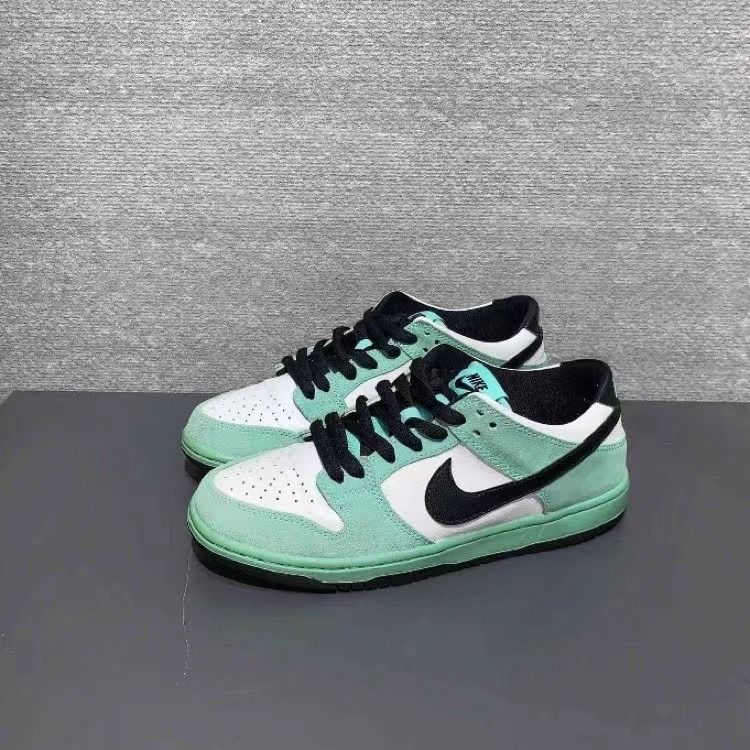 NIKE SB DUNK LOW PRO SEA CRYSTAL ナイキ SB ダンク ロー プロ シー クリスタル 819674-301 限定モデル NIKE  ナイキ スニーカー - メルカリ