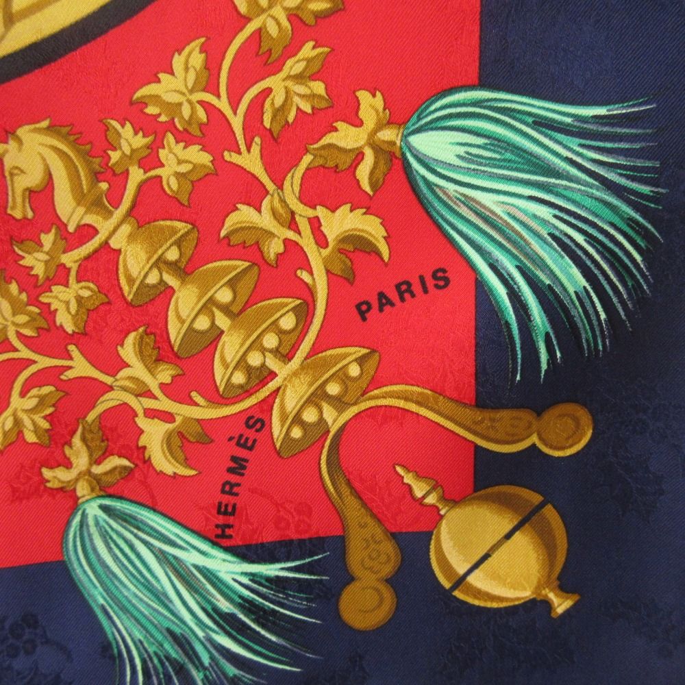 エルメスカレ90 PLUMES ET GRELOTS 羽飾りと鈴 HERMES カレ 90 Plumes et Grelots / 羽飾りと鈴 スカーフ