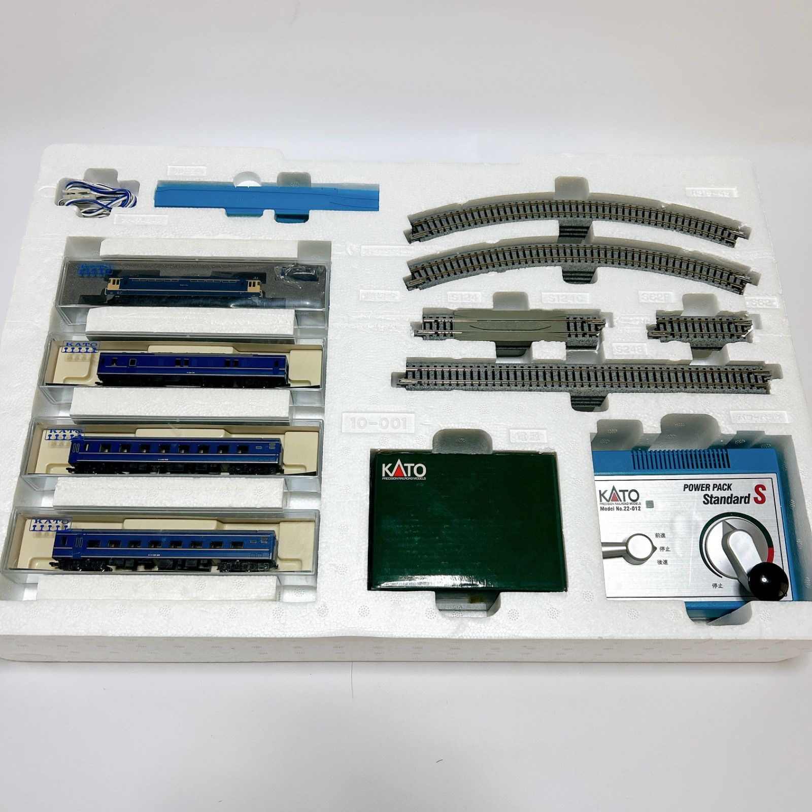 KATO 10-004 Nゲージスターター EF65-1000ブルートレイン KATO 10-004 Nゲージスターター EF65-1000ブルートレイン - メルカリ