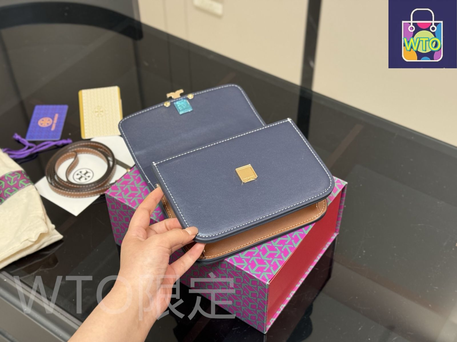 未使用に近い✨TORY BURCH トリーバーチ　レザー切替 ニットコート S 未使用に近い✨TORY BURCH トリーバーチ レザー切替 ニット